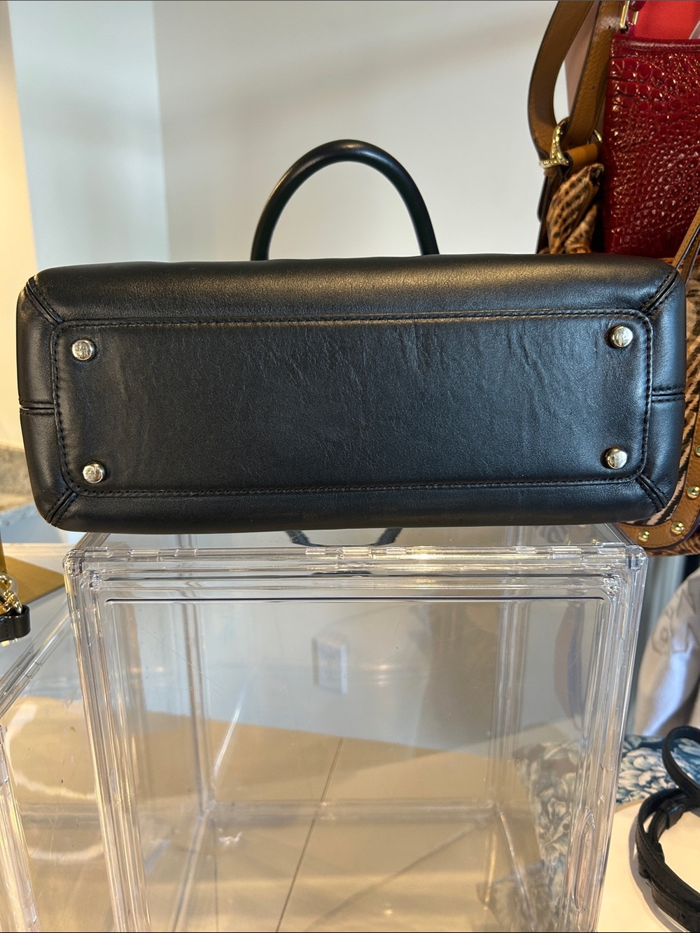 kate spade Chelsea Park Mint and Black Patent Dome Satchel 12.5”x 5”x 9.5” EUC - Picture 8 of 8